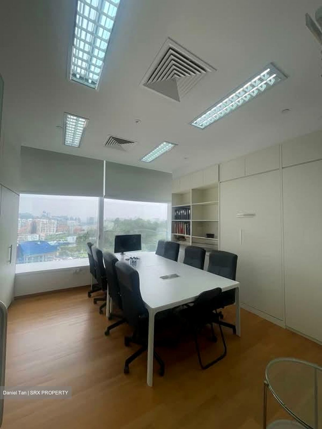The Central (D1), Office #554777441